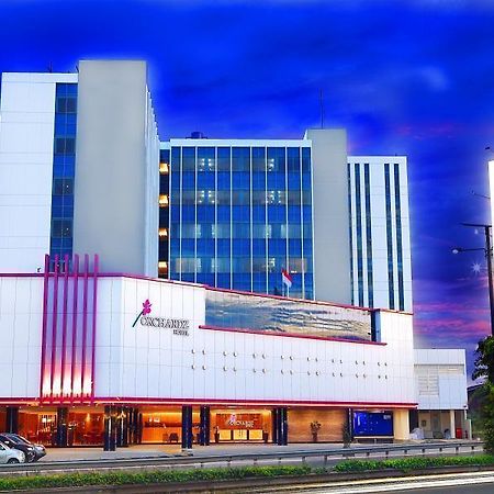 Orchardz Hotel Bandara Tangerang Dış mekan fotoğraf