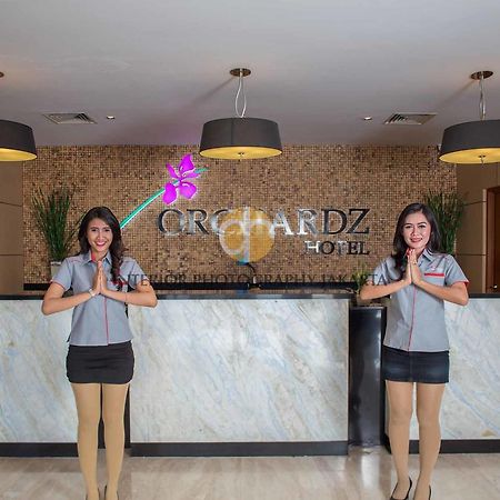 Orchardz Hotel Bandara Tangerang Dış mekan fotoğraf