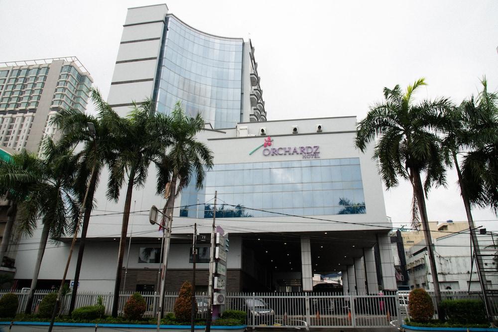 Orchardz Hotel Bandara Tangerang Dış mekan fotoğraf